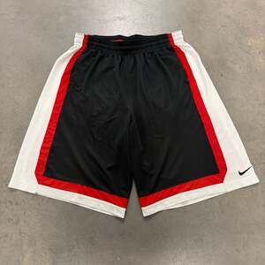 Nike Men's XXL Vintage Basketball Mesh Shorts Black White Red